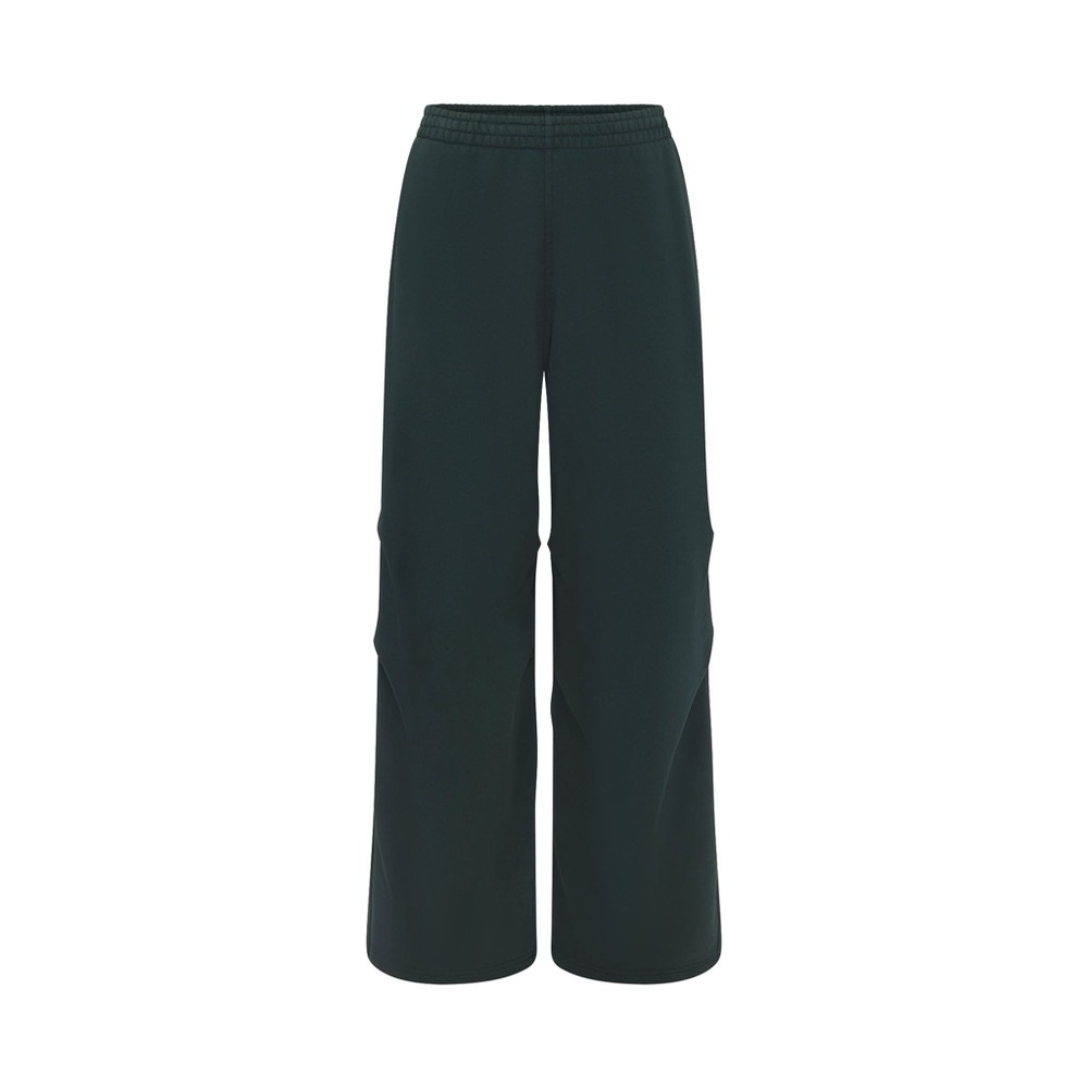 SKIMS Vintage Fleece Straight Leg Pants in Cypress
